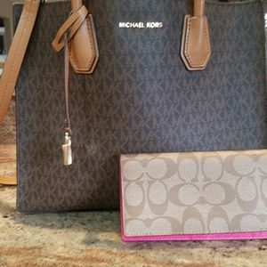 Coach check book cover super cute